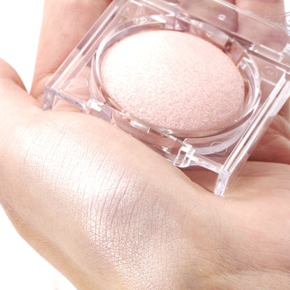 CANMAKE Moon Glow Hightlighter [New Color]